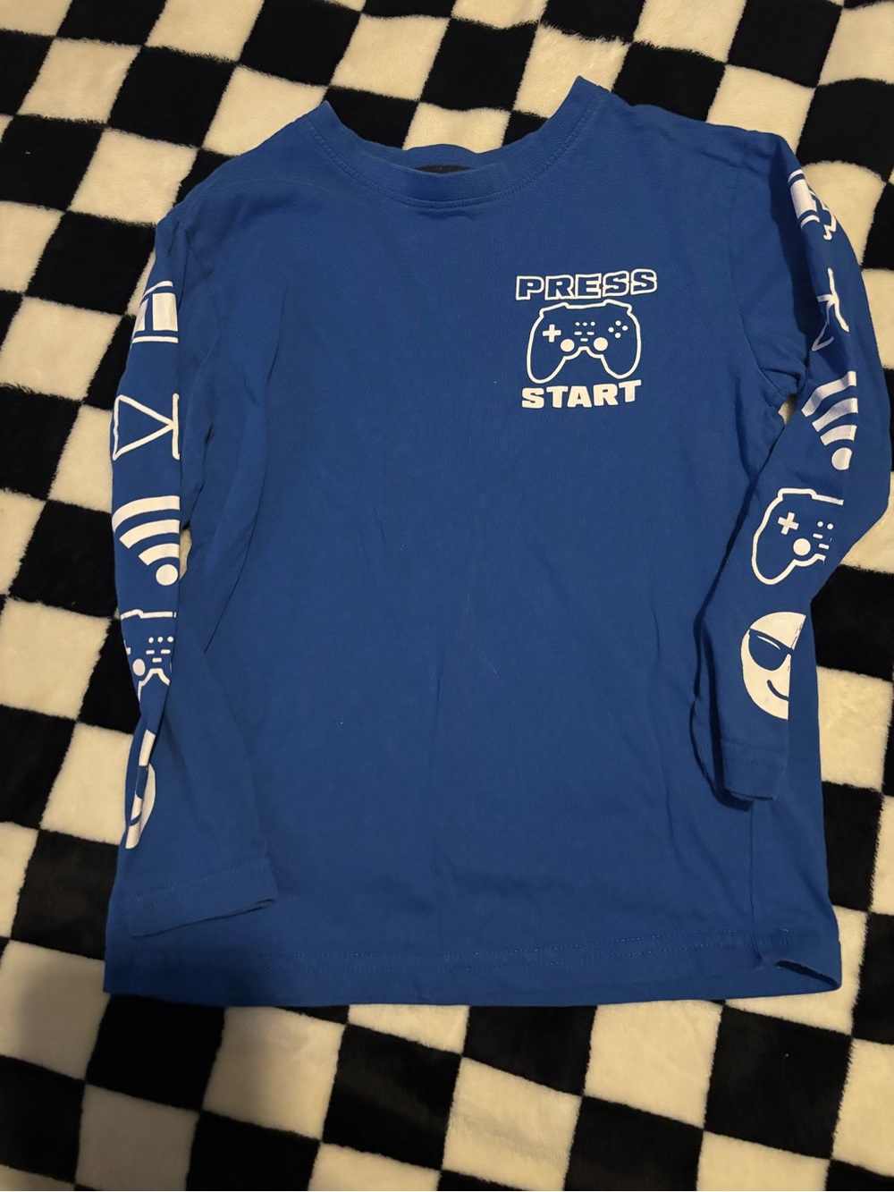 Boys xsmall 4/5 gamer long sleeve blue shirt